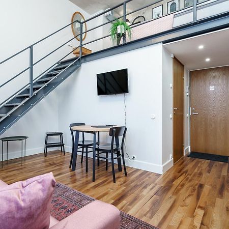 Dream Stay - Modern City Centre Lofts With Self Check-In Tallin Exterior foto